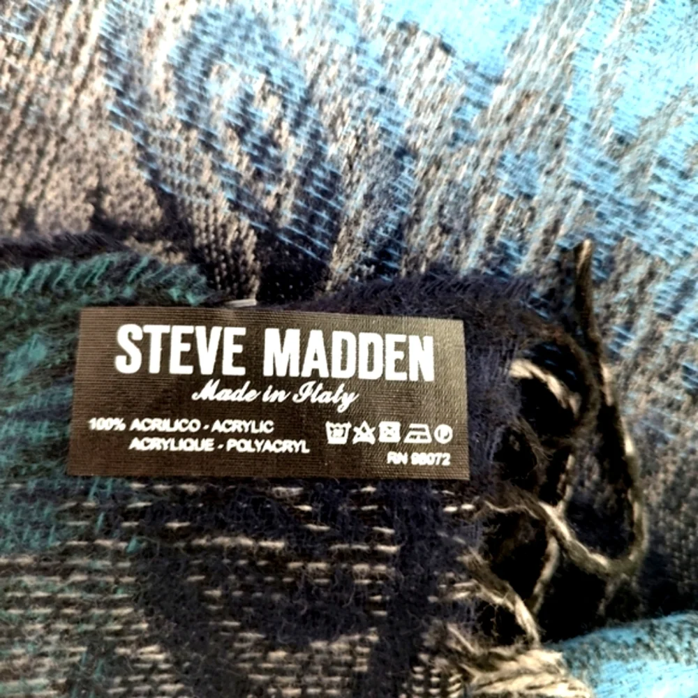 Steve Madden Unisex Fringe Blue Scarf, 1SFM